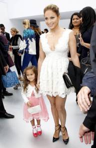 jennifer-lopez-daughter-emme-anthony-wears-2500-worth-of-chanel-accessories-to-fashion-show__oPt